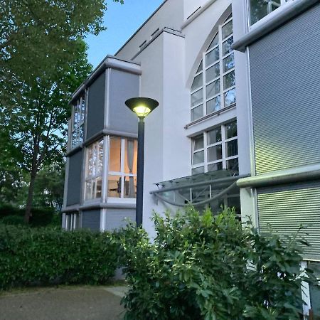 Homeoffice Business Nature View Mit Parkplatz Zentral, Hauptbahnhof Und Kuche Wiesbaden Bagian luar foto