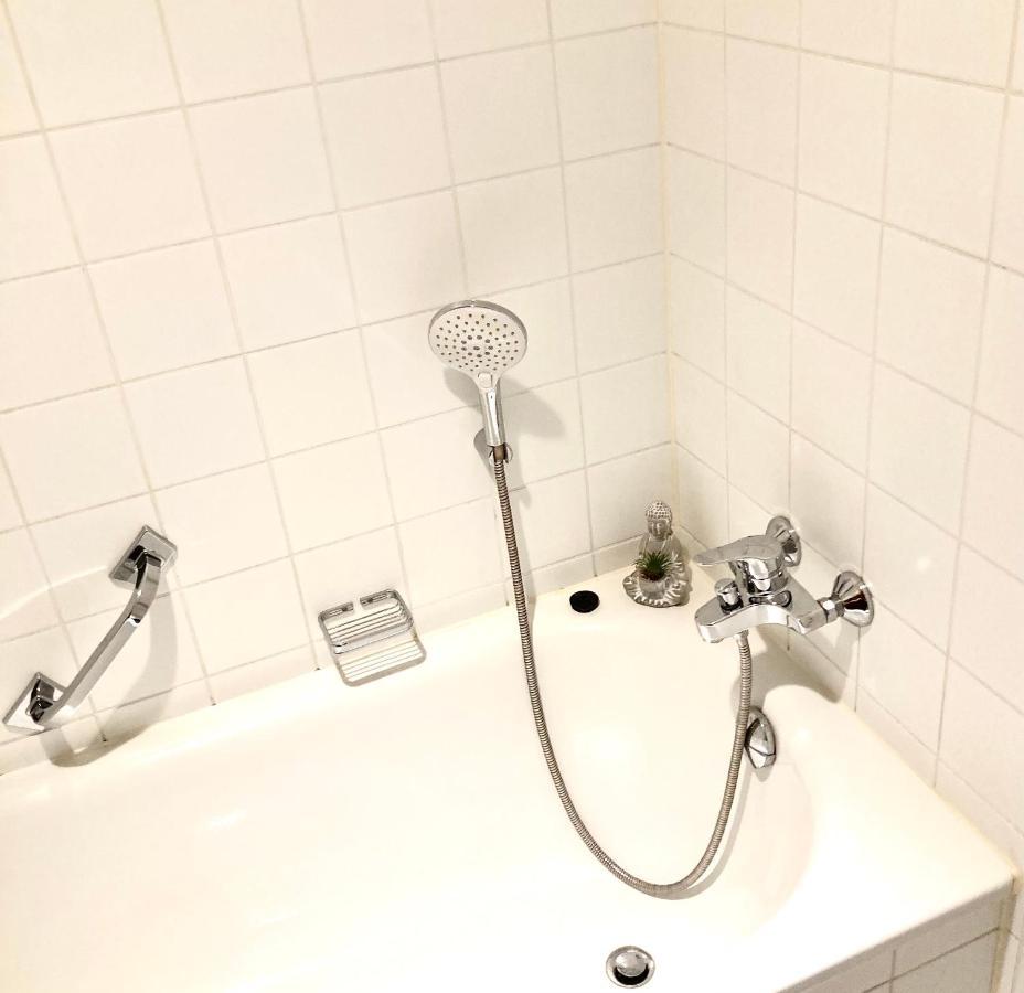 Homeoffice Business Nature View Mit Parkplatz Zentral, Hauptbahnhof Und Kuche Wiesbaden Bagian luar foto